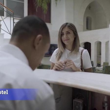 Al-Mujeb Hotel คีราค ภายนอก รูปภาพ