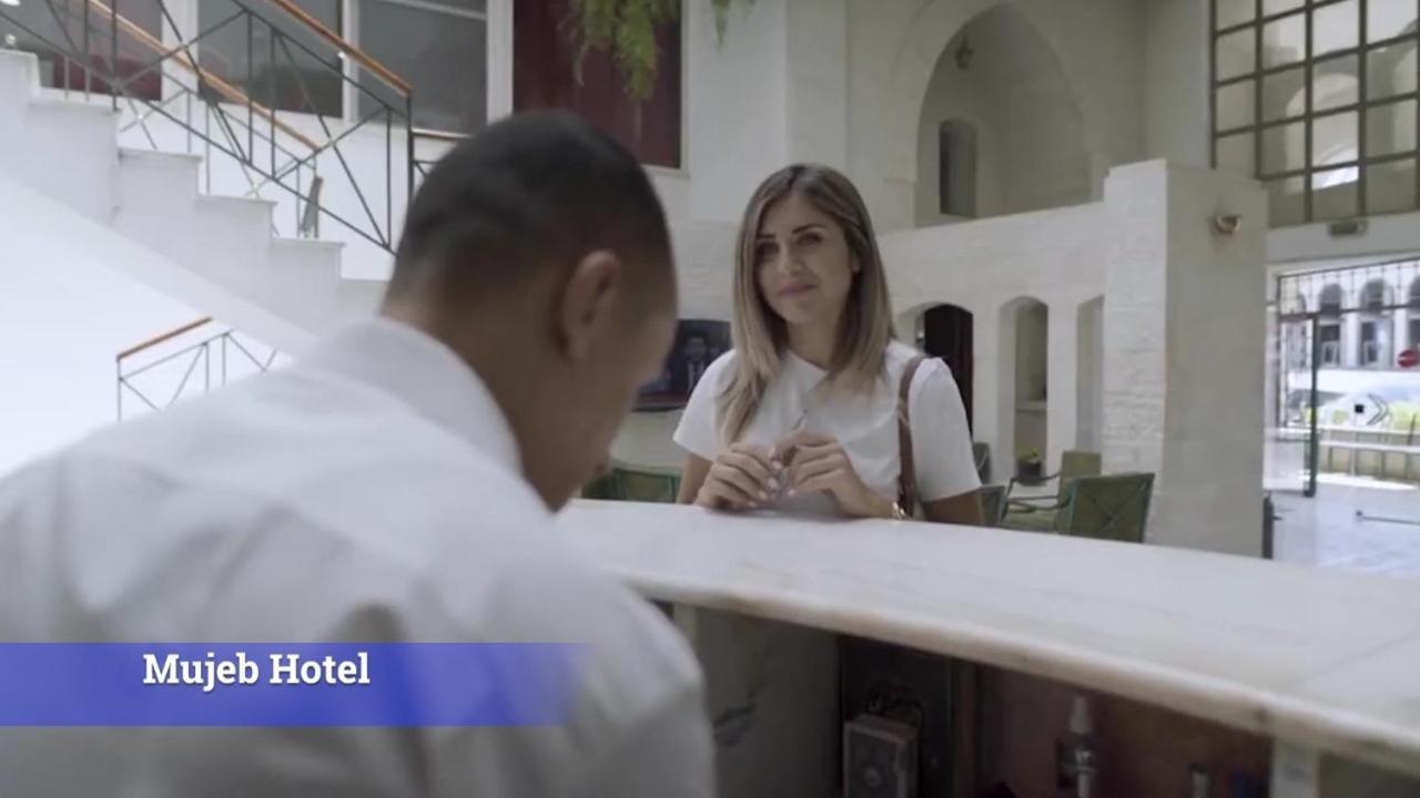 Al-Mujeb Hotel คีราค ภายนอก รูปภาพ
